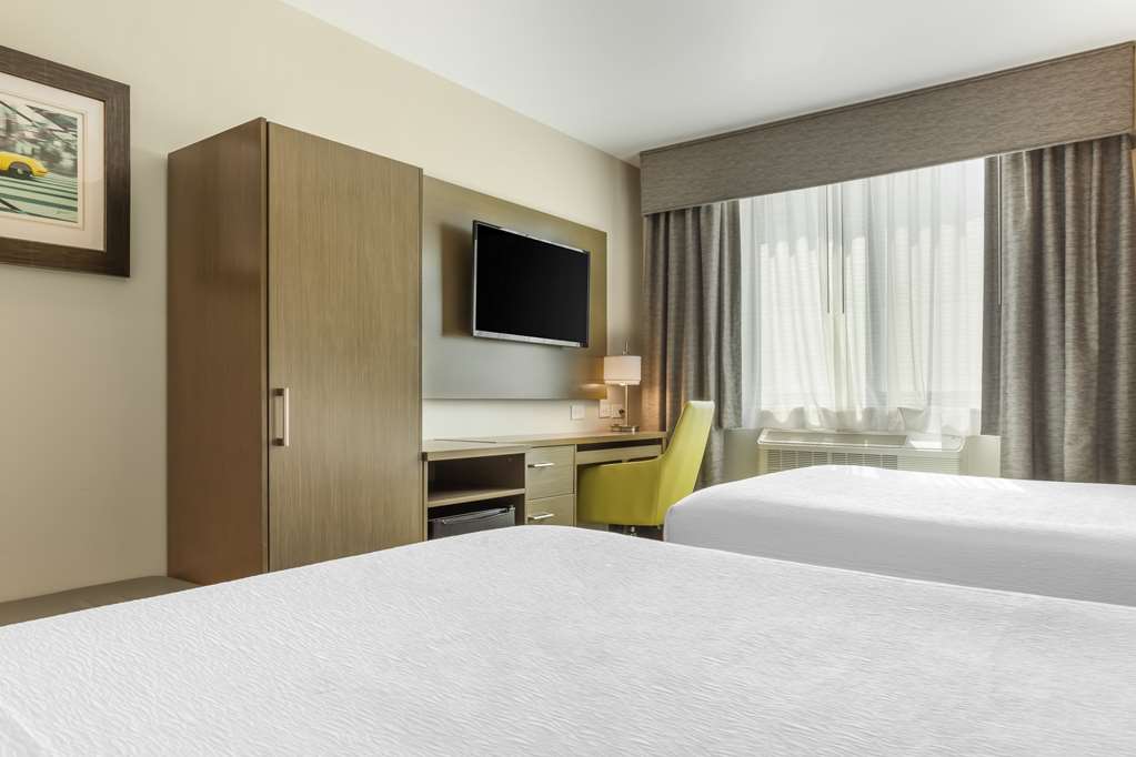 Best Western Brooklyn Coney Island Inn - photo 23