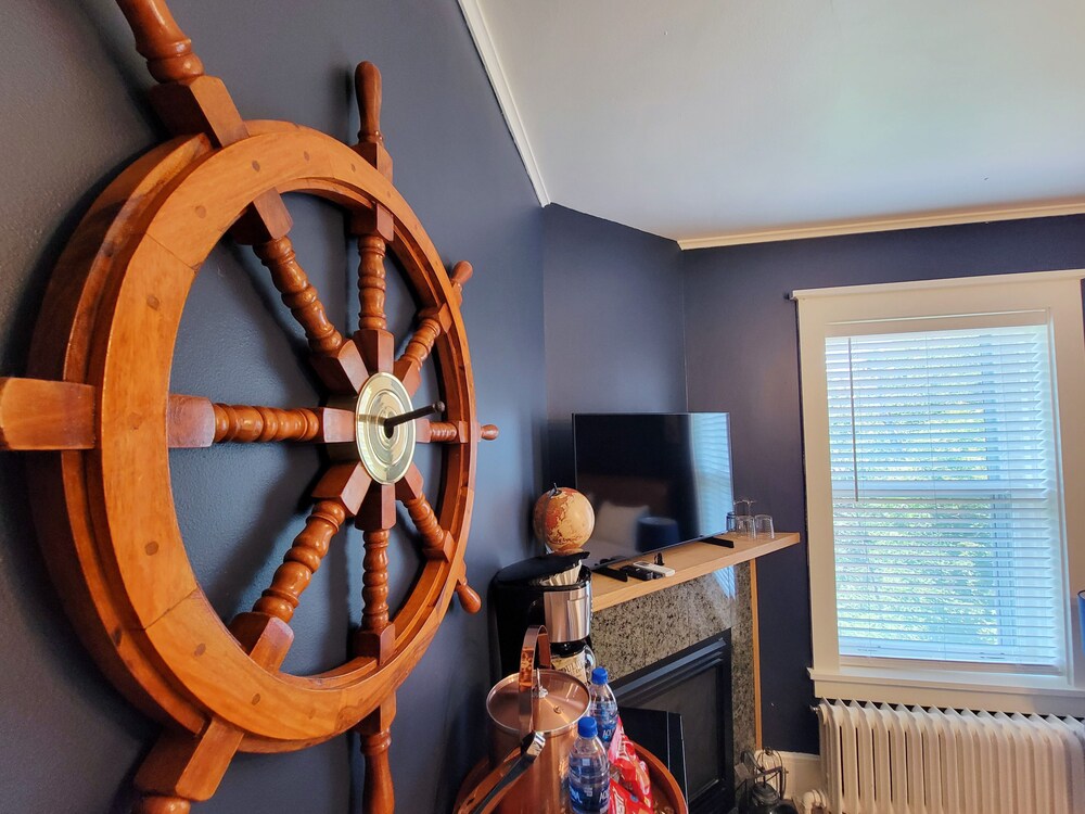 Historic GG Barnum Mansion by Heirloom Boutique Collection - photo 52