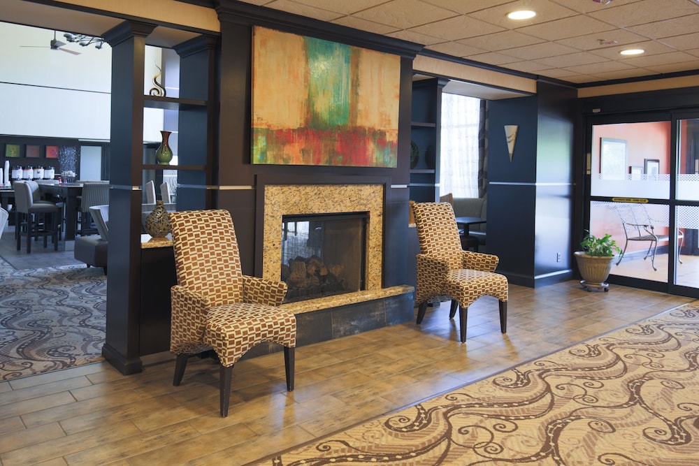 Hampton Inn & Suites McAlester - photo 2