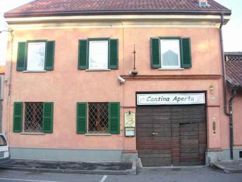 Cantina Anzivino Affittacamere — Gattinara