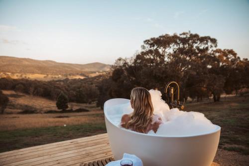 Tiny Ikigai - carbon neutral hotel in Wallan