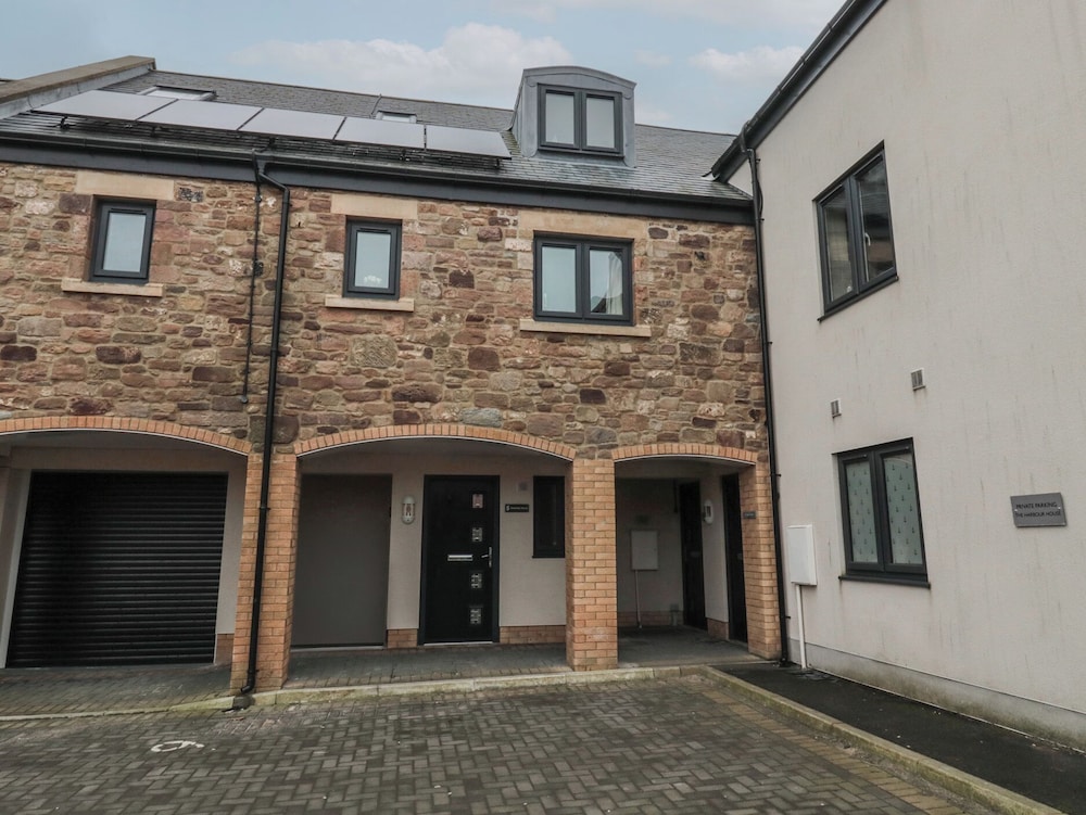 Greenlee House — 4-Star Luxury Hotel in Seahouses, United Kingdom