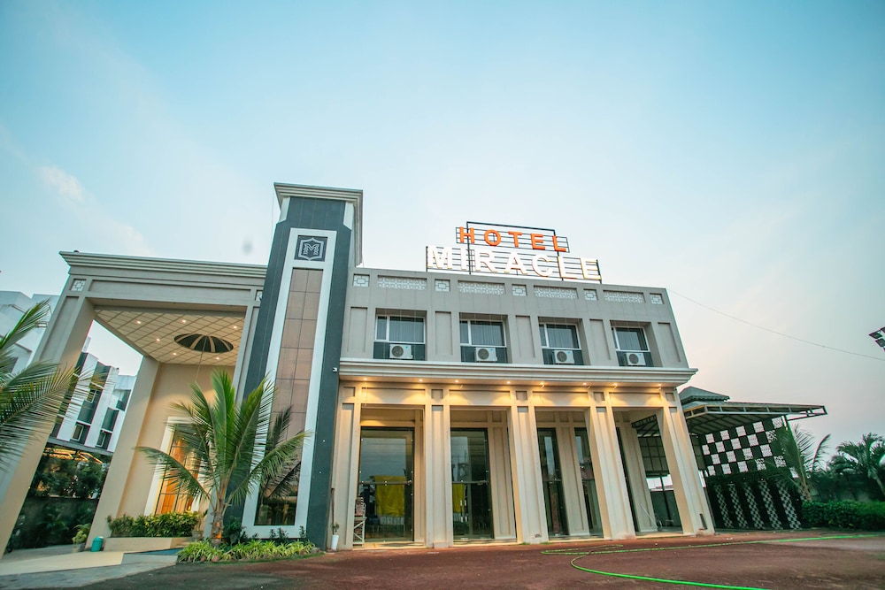 Hotel Miracle - carbon neutral hotel in Ujjain