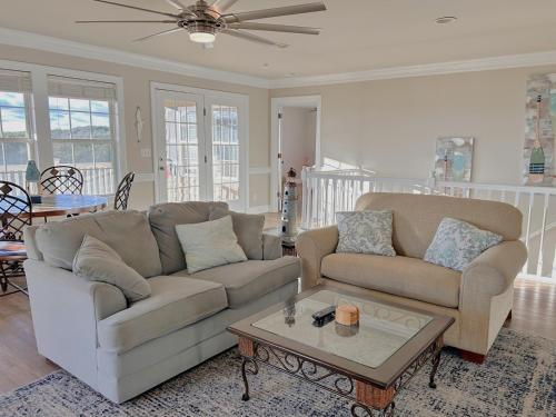 Paradise By the Sea - photo 54