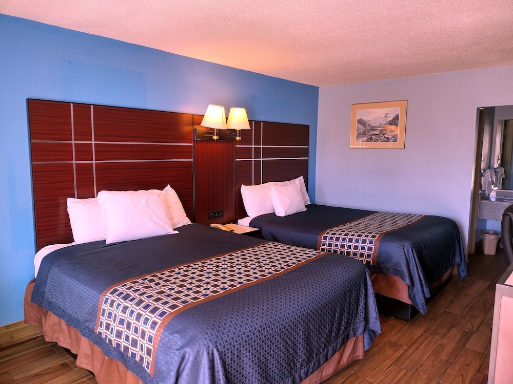 Rodeway Inn Richland Jackson South - photo 7