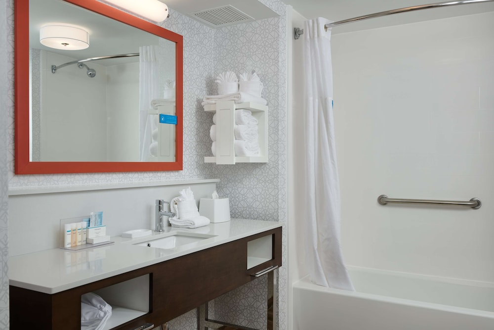 Hampton Inn Wilmington Medical Park - photo 24