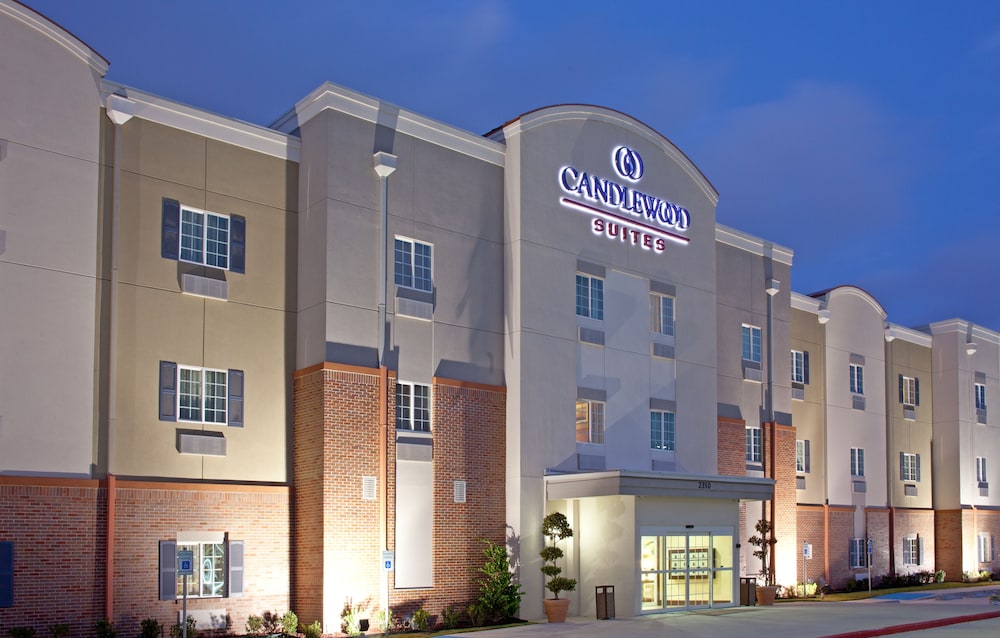 Candlewood Suites League City by IHG - photo 28
