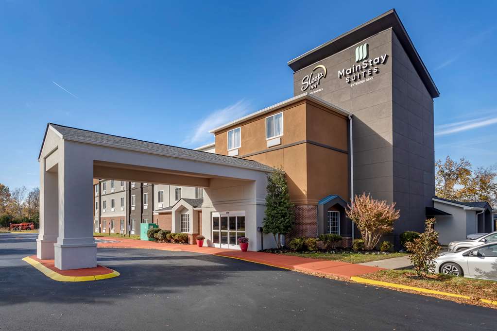 Sleep Inn & Suites Lebanon Nashville Area - photo 2