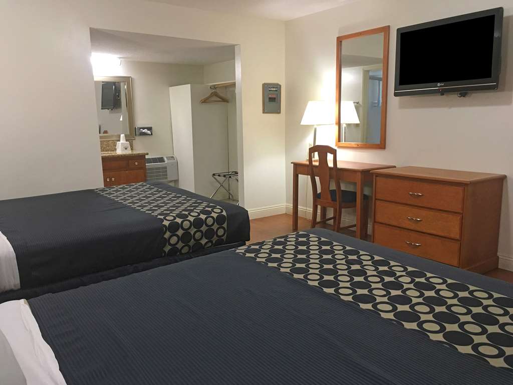 Americas Best Value Inn Beaumont CA - photo 12