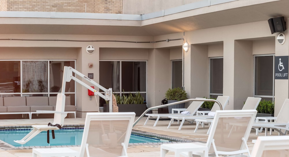 Hilton Garden Inn New Orleans French Quarter CBD - photo 86