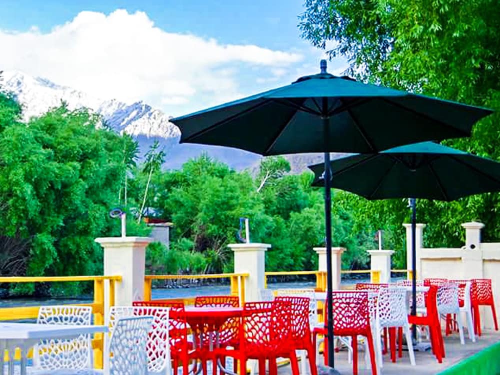 Hotel Jazeera Hangout in Kargil, India