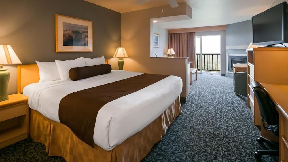 Lighthouse Suites Inn - photo 14