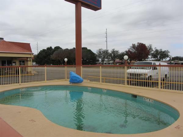 Best Budget Inn Abilene - photo 6
