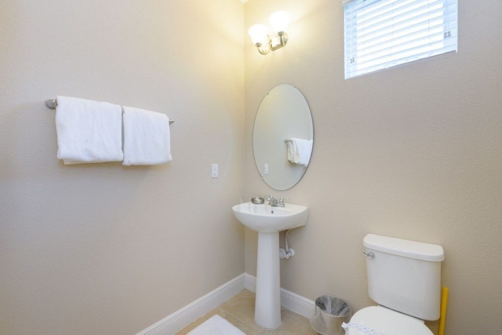 Fv61781 Solterra Resort 5 Bed 4.5 Baths Villa - photo 15