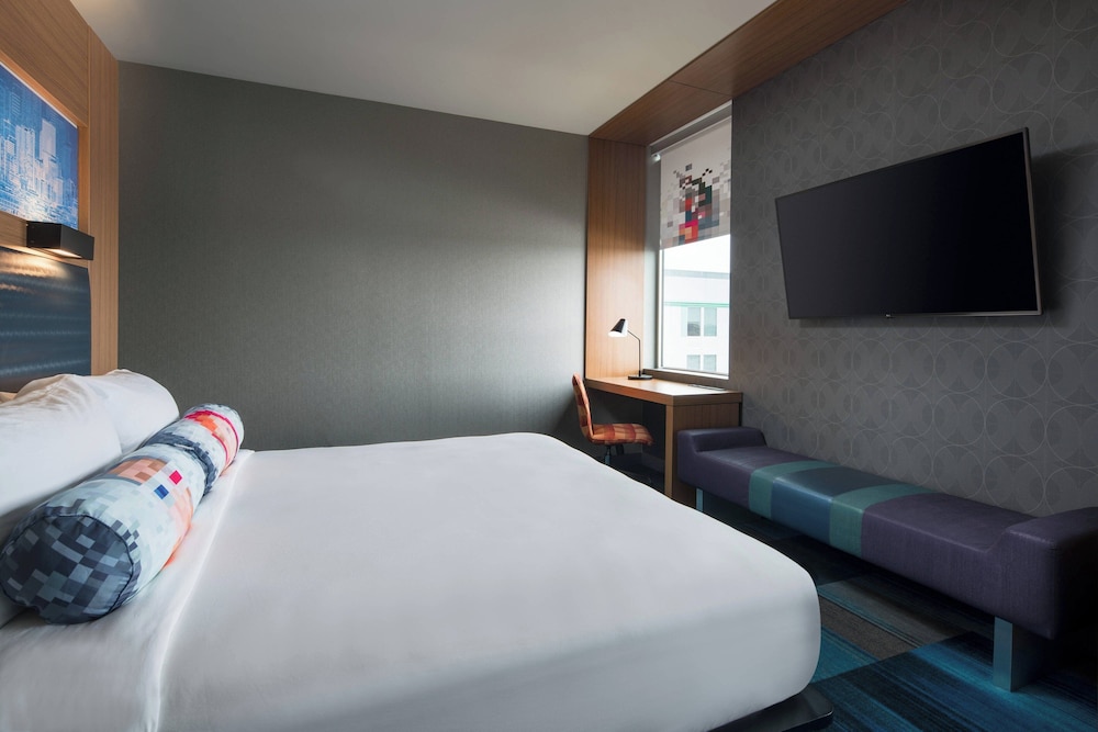 Aloft Denver Airport at Gateway Park - photo 4
