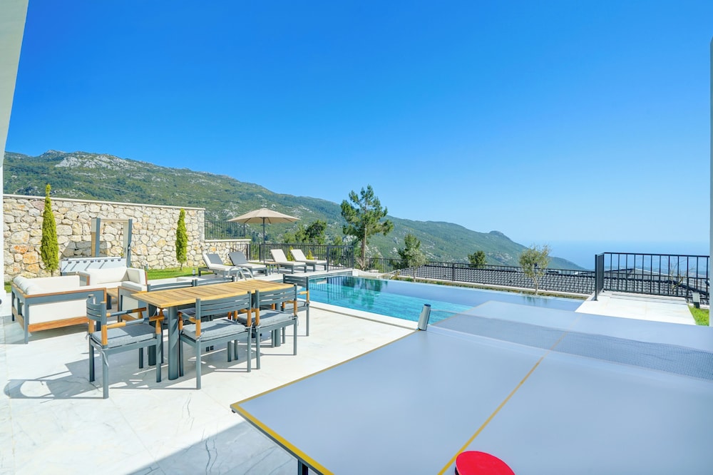 Saturn 4 Planet Luxury Villas — 4-Star Luxury Hotel in Kas, Turkey