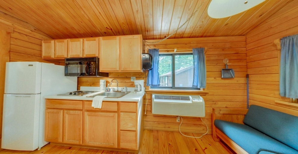 Drummer Boy Camping Resort - photo 24