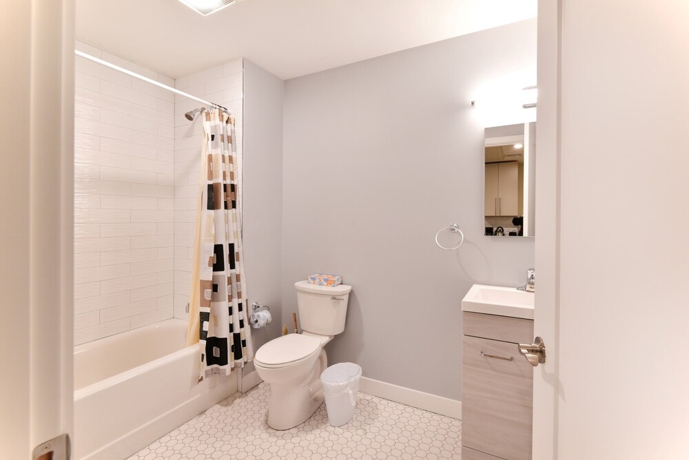 Global Luxury Suites Longwood Medical - photo 42