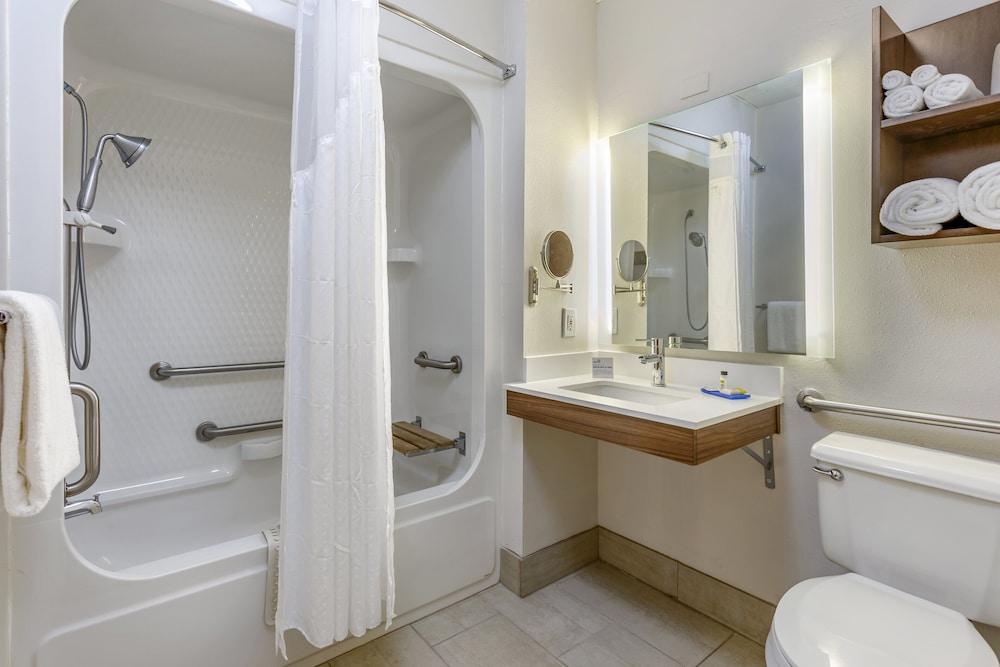 Holiday Inn Express Branson Green Mountain Drive by IHG - photo 20