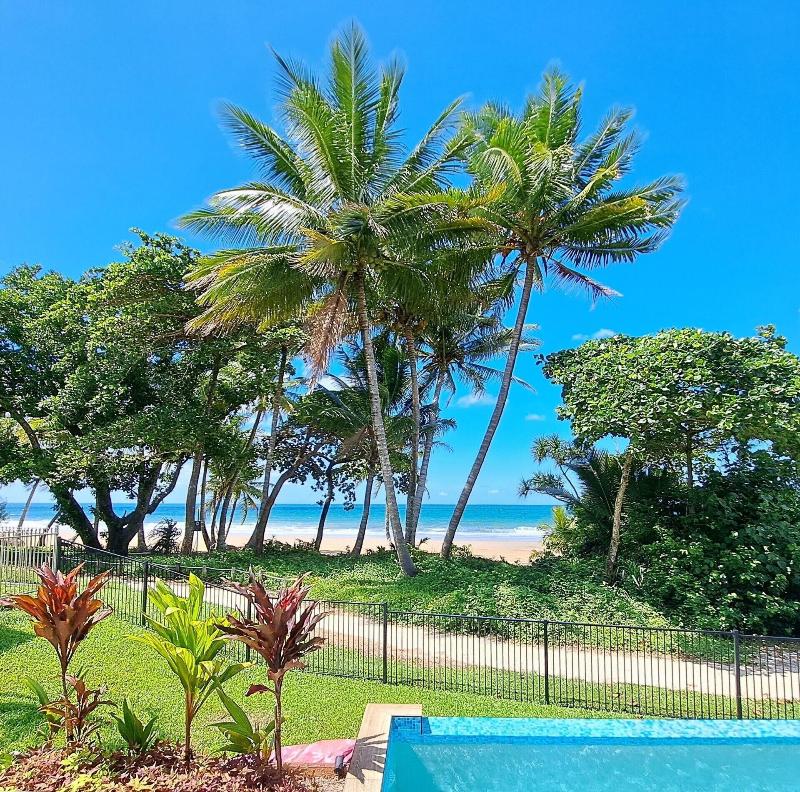 Seadreams Mission Beach — 4-Star Luxury Hotel in Mission Beach, Australia