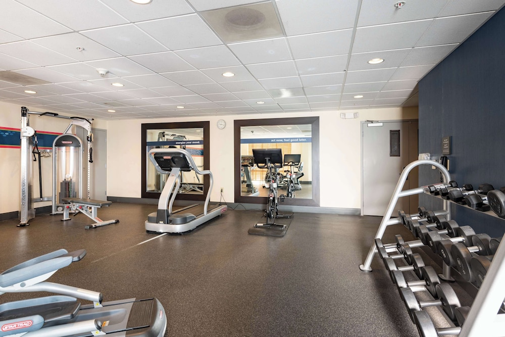 Hampton Inn & Suites Pittsburg CA - photo 74