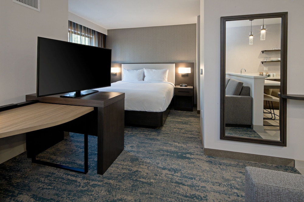 Residence Inn by Marriott Valencia - photo 7