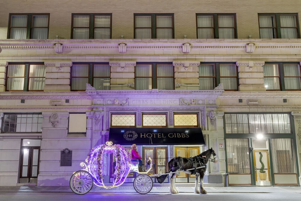 Hotel Gibbs Downtown Riverwalk - featured photo