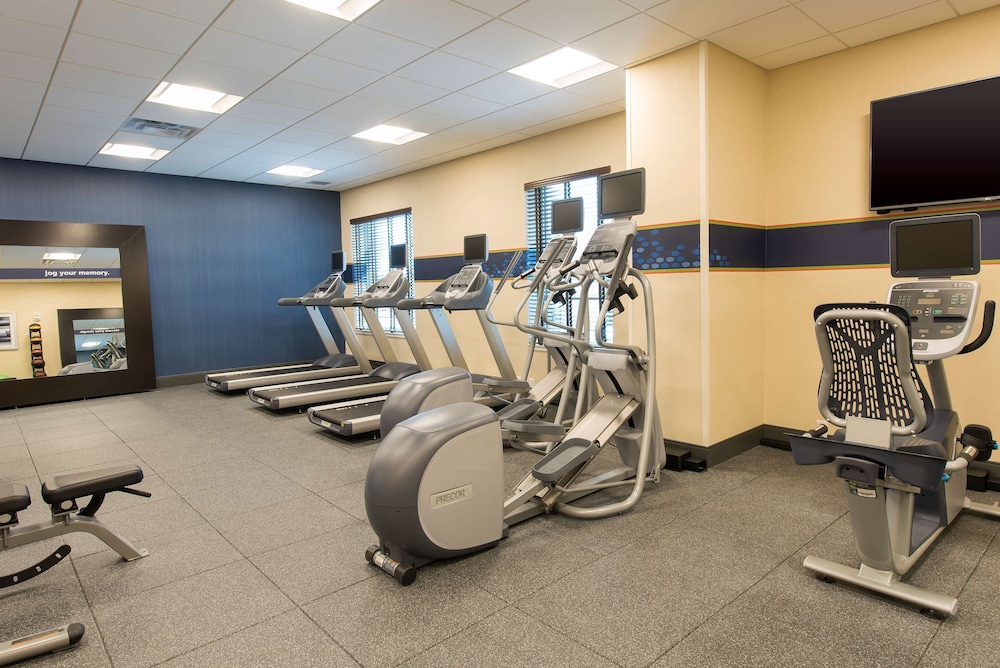Hampton Inn & Suites Grand Rapids Downtown - photo 48
