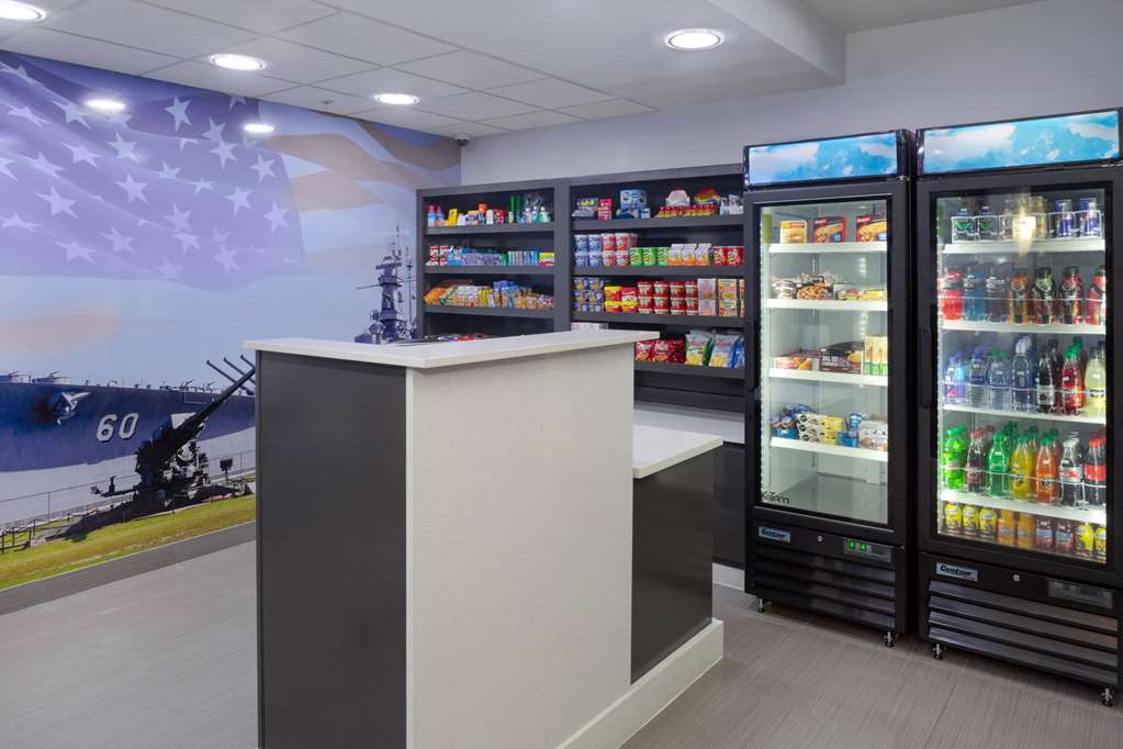 La Quinta Inn & Suites by Wyndham Mobile Daphne - photo 27