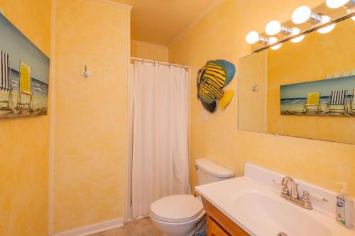 Dip Inn by Oak Island Accommodations - photo 45