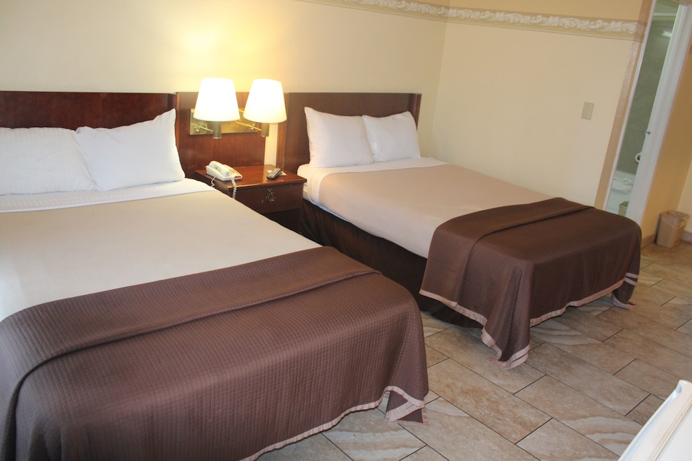 Shalimar Hotel of Las Vegas - photo 13