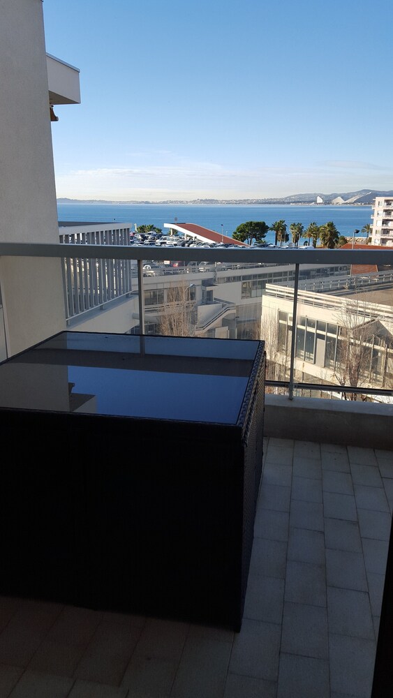Le Lido — 4-Star Luxury Hotel in Cagnes-Sur-Mer, France
