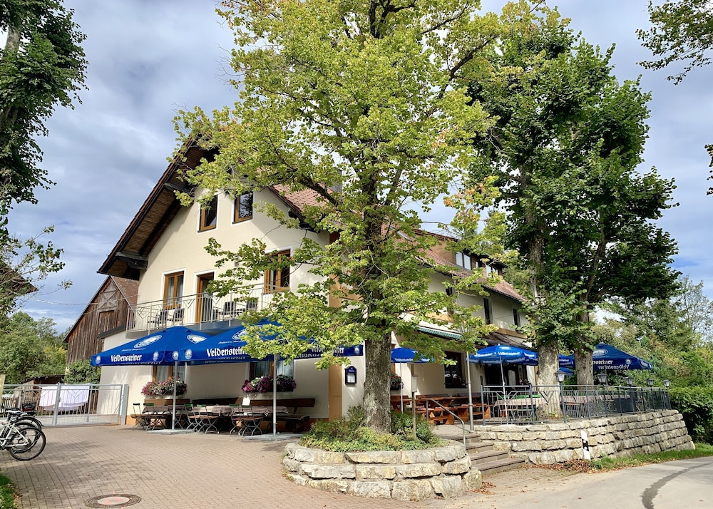 Hohe Tanne — hotel in Auerbach