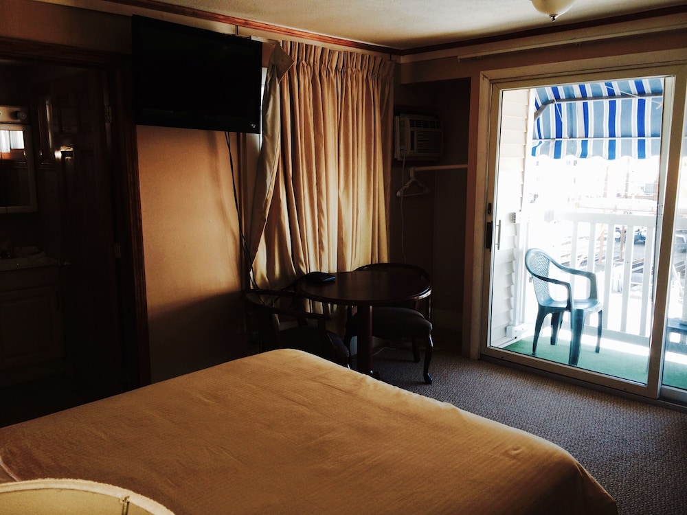 Moulton Hotel - photo 17