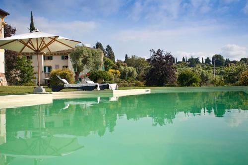 Villa le Grotte — 4-Star Luxury Hotel in Verona, Italy