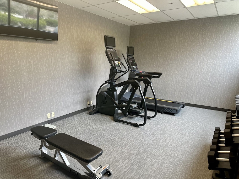 Courtyard by Marriott Fort Collins - photo 23