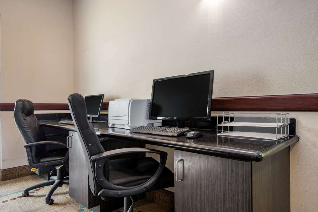 Hawthorn Suites by Wyndham Las Vegas Henderson - photo 21