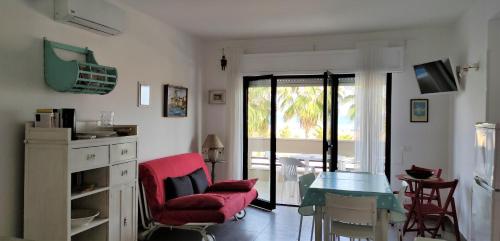 Fronte Mare — 4-Star Luxury Hotel in Pozzallo, Italy