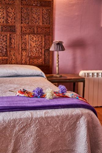 Alojamiento Rural Fuente Del Arca in La Cabrera, Spain