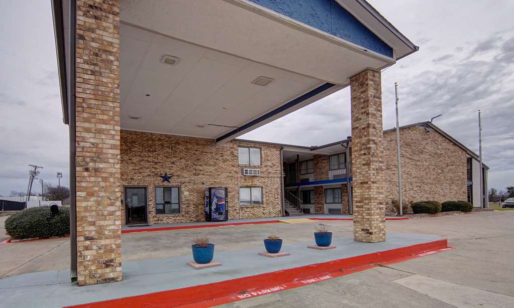Motel 6 Red Oak TX Dallas - photo 3