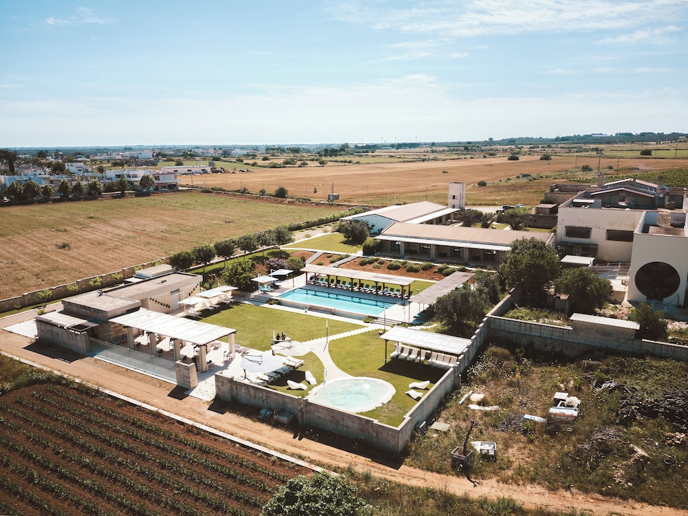Masseria Stali The Originals Relais — 4-Star Luxury Hotel in Caprarica Di Lecce, Italy