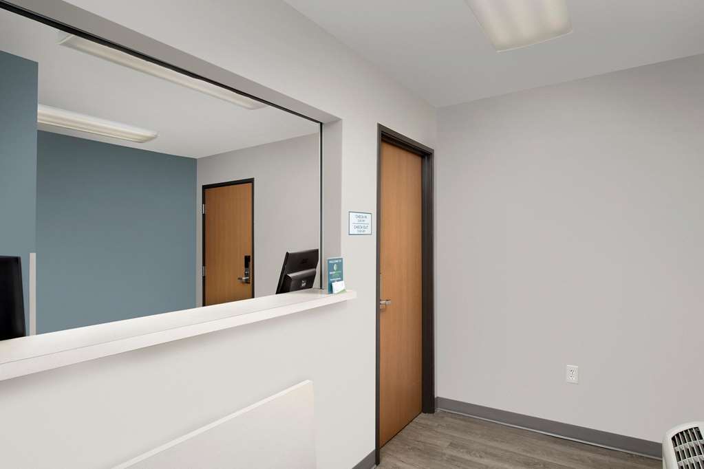 WoodSpring Suites Murfreesboro - photo 5