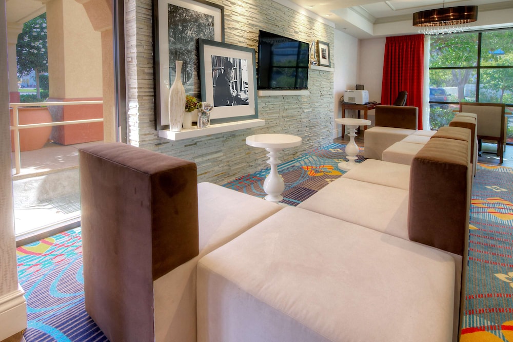 Hampton Inn Milpitas - photo 3