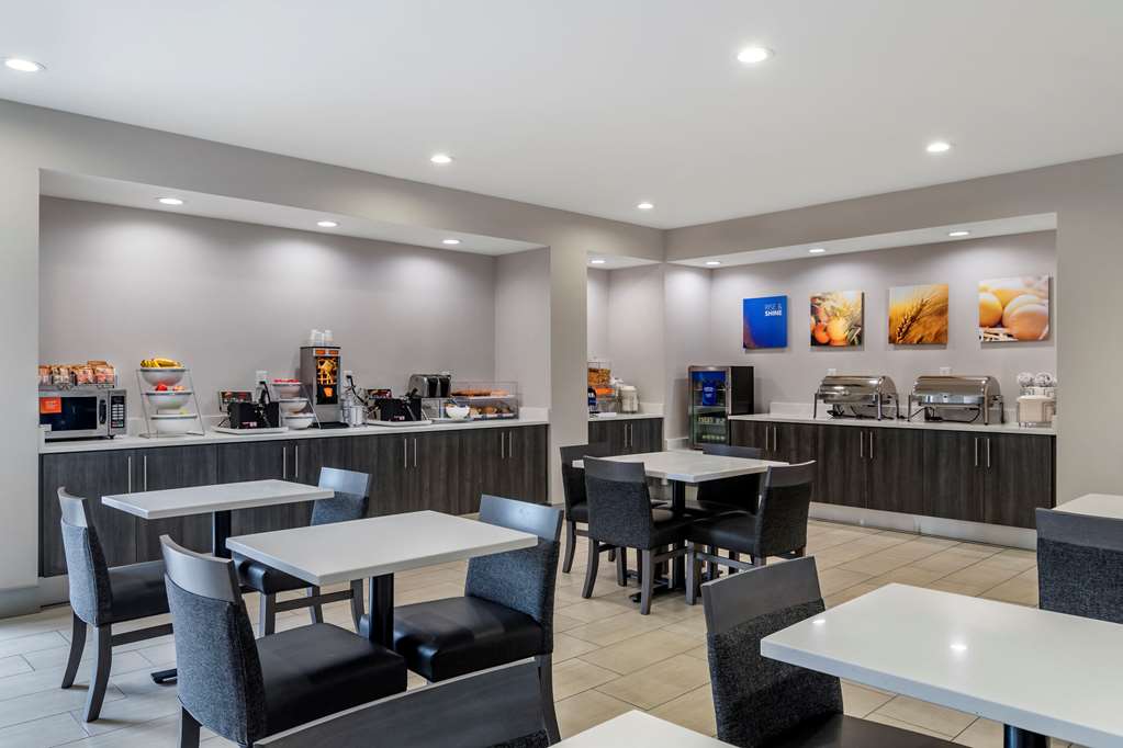 Comfort Suites McDonough Atlanta South - photo 29