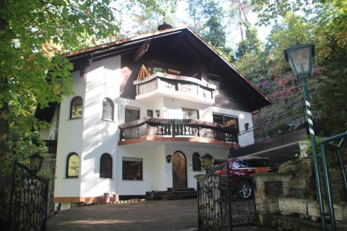 Landhaus ideal 1 — 4-Star Luxury Hotel in Wachenheim, Germany