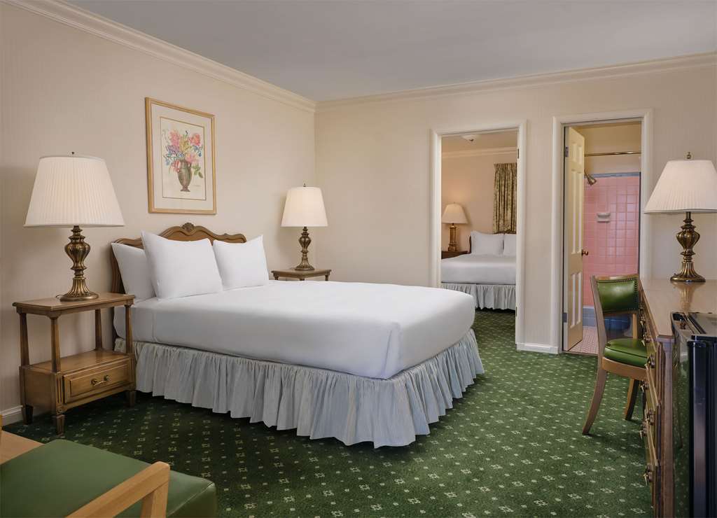 Little America Hotel - photo 19