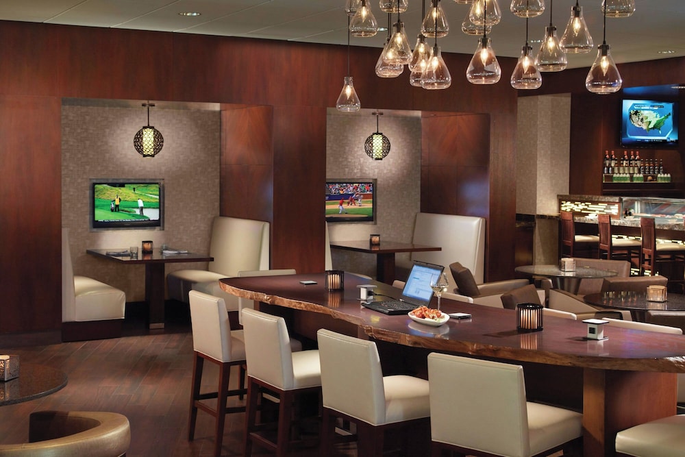 Atlanta Airport Marriott - photo 73