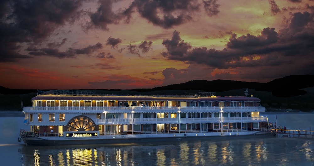 Heritage Line Anawrahta Cruise — 4-Star Luxury Hotel in Mandalay, Myanmar
