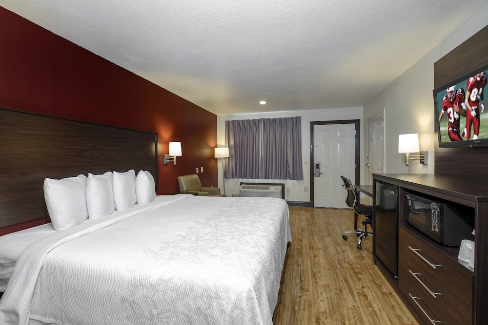 Red Roof Inn Plus Hammond - photo 20