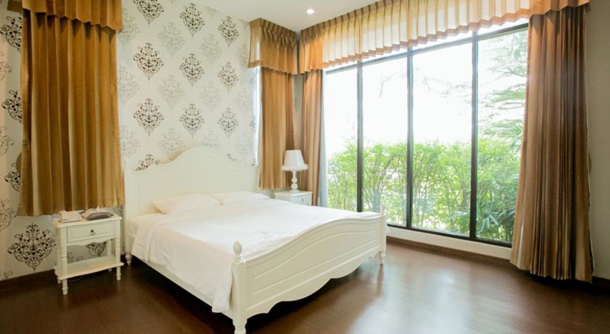 The Desiign Hotel in Si Maha Phot, Thailand